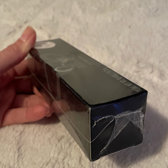 ME Makeover Essentials Lip Kit NWT - Picture 4 of 6